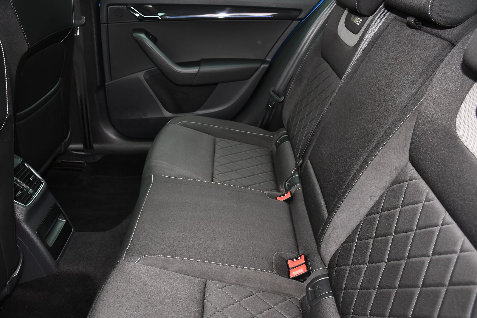 Skoda Octavia 2.0 TDI vRS Hatchback 5dr Diesel Manual Euro 6 (s/s) (184 ps) 5dr Manual 2025