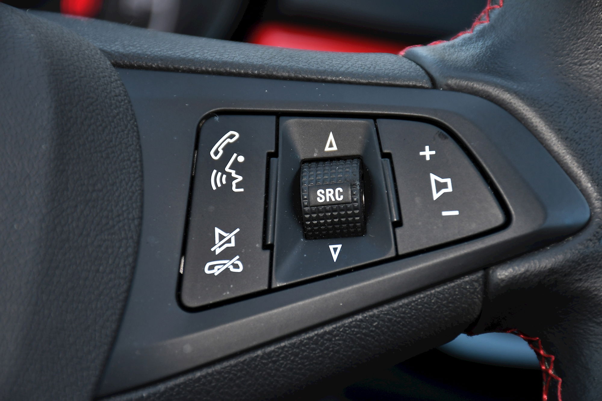 Vauxhall Corsa 1.4i ecoTEC SRi Nav Hatchback 5dr Petrol Manual Euro 6 (90 ps) 5dr Manual 2025