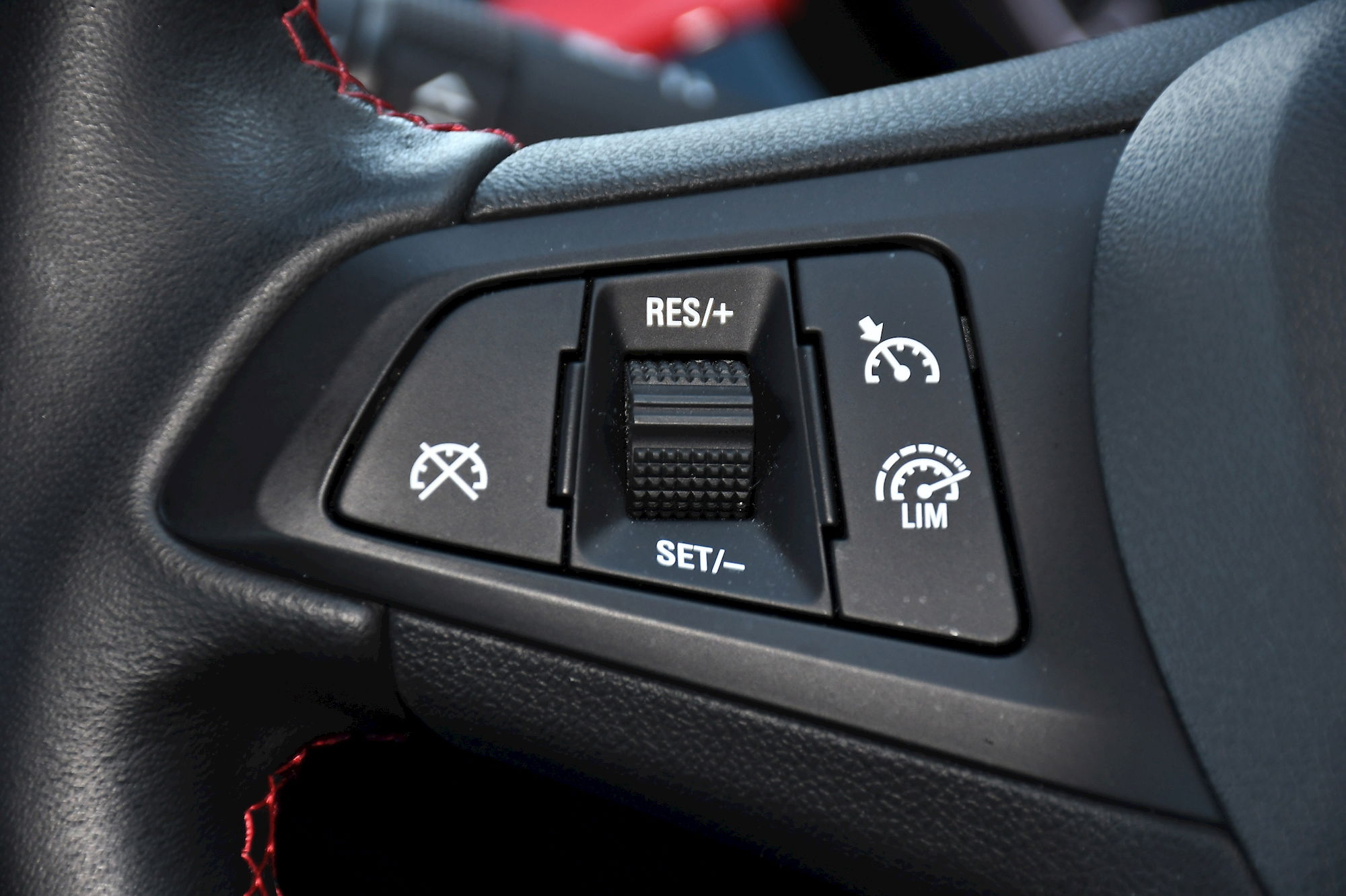 Vauxhall Corsa 1.4i ecoTEC SRi Nav Hatchback 5dr Petrol Manual Euro 6 (90 ps) 5dr Manual 2025