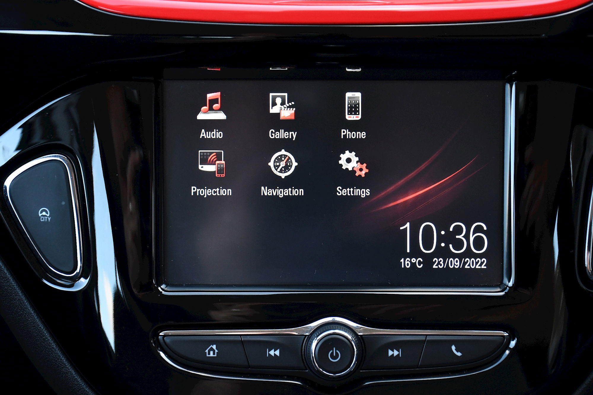 Vauxhall Corsa 1.4i ecoTEC SRi Nav Hatchback 5dr Petrol Manual Euro 6 (90 ps) 5dr Manual 2025