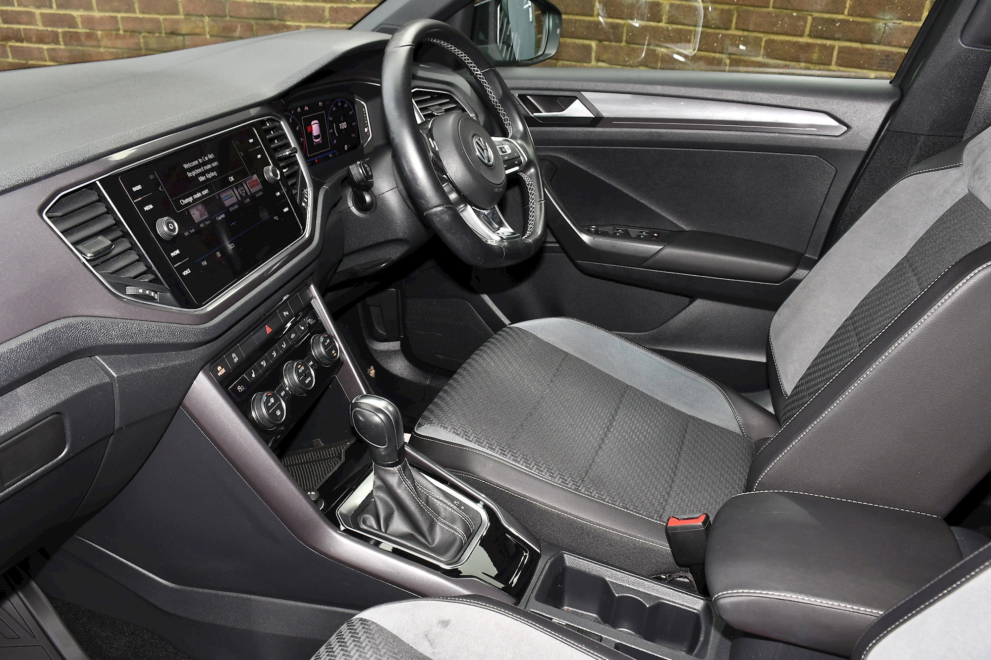 Volkswagen T-Roc 1.5 TSI GPF EVO R-Line SUV 5dr Petrol DSG Euro 6 (s/s) (150 ps) 5dr Automatic 2026