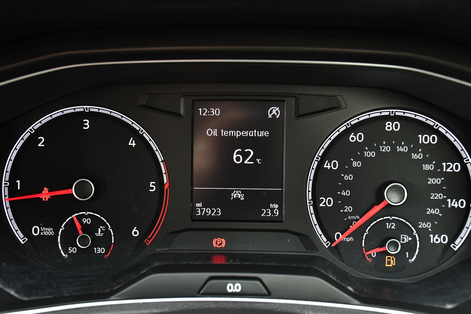 Volkswagen T-Roc 1.6 TDI SE SUV 5dr Diesel Manual Euro 6 (s/s) (115 ps) 5dr Manual 2026