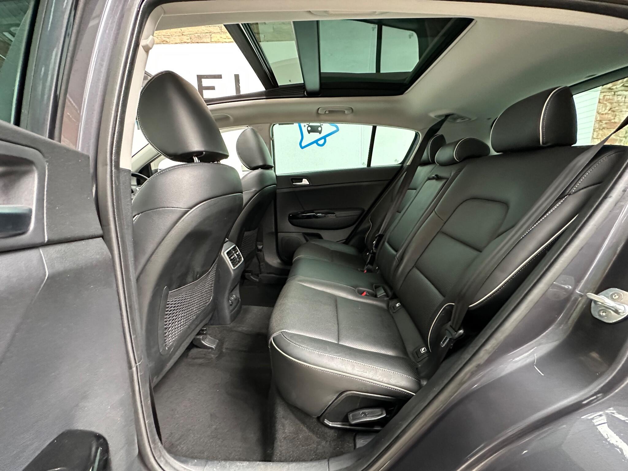 Kia Sportage 1.7 CRDi 3 Euro 6 (s/s) 5dr 5dr Manual 2017