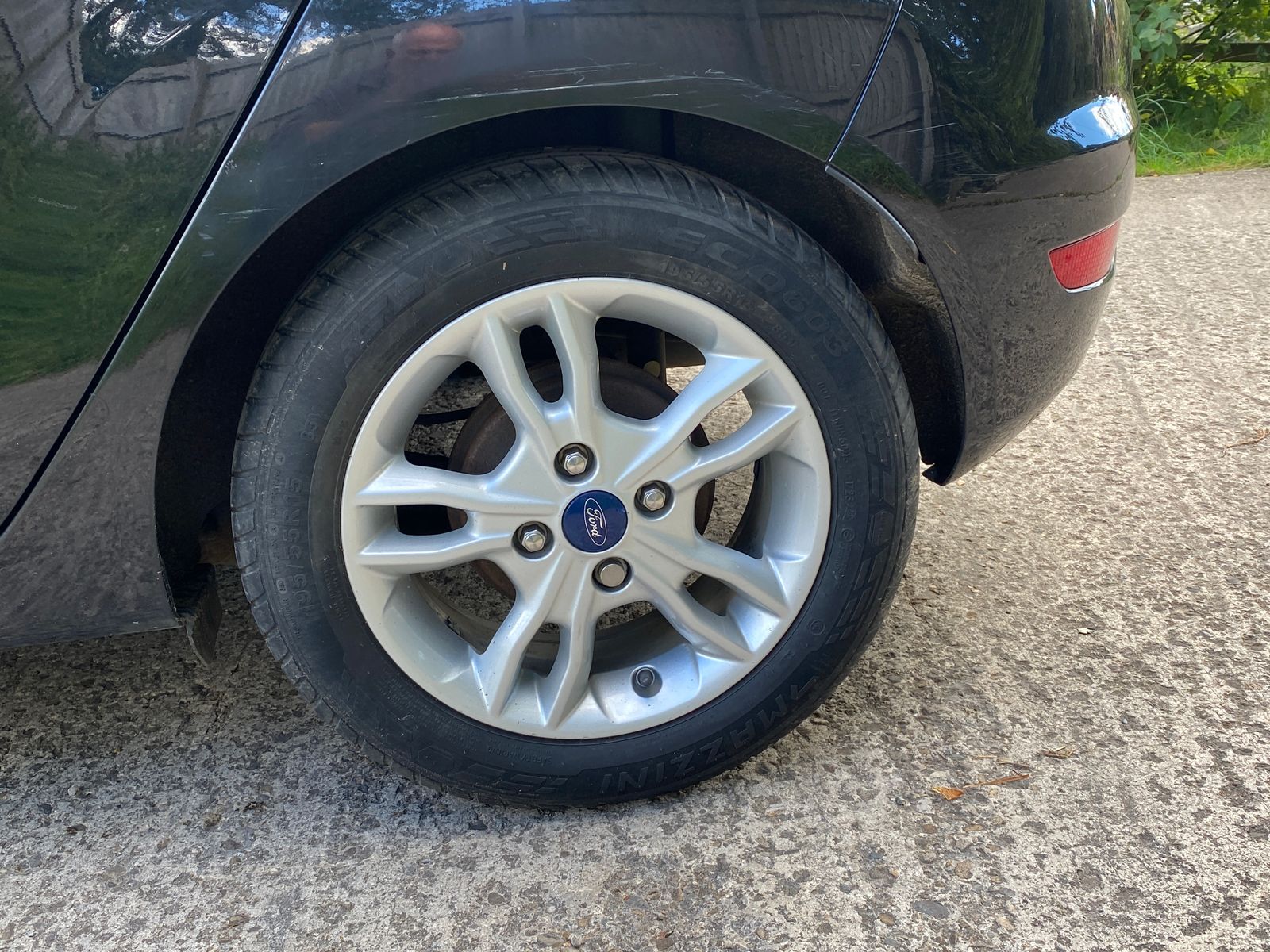 Ford Fiesta 1.0L Zetec T Hatchback 5dr Petrol Manual Euro 6 (99 bhp) 5dr Manual 2025