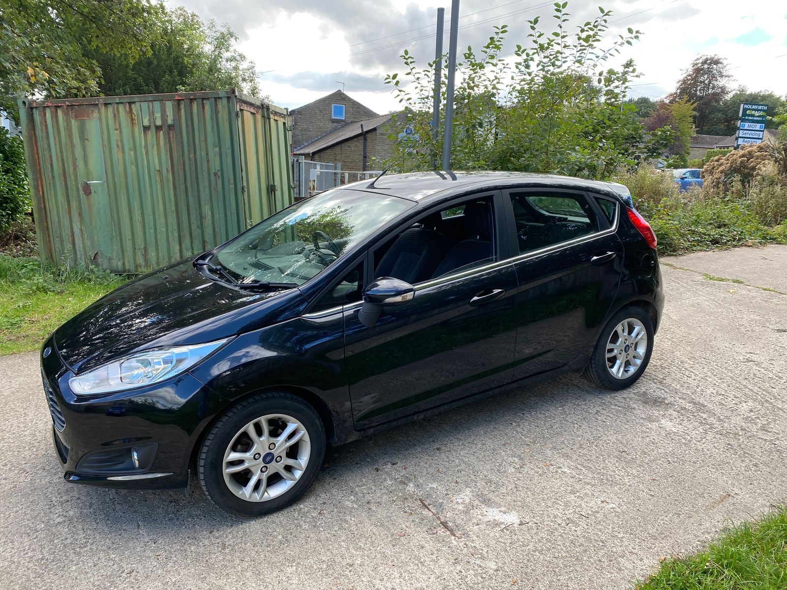 Ford Fiesta 1.0L Zetec T Hatchback 5dr Petrol Manual Euro 6 (99 bhp) 5dr Manual 2025