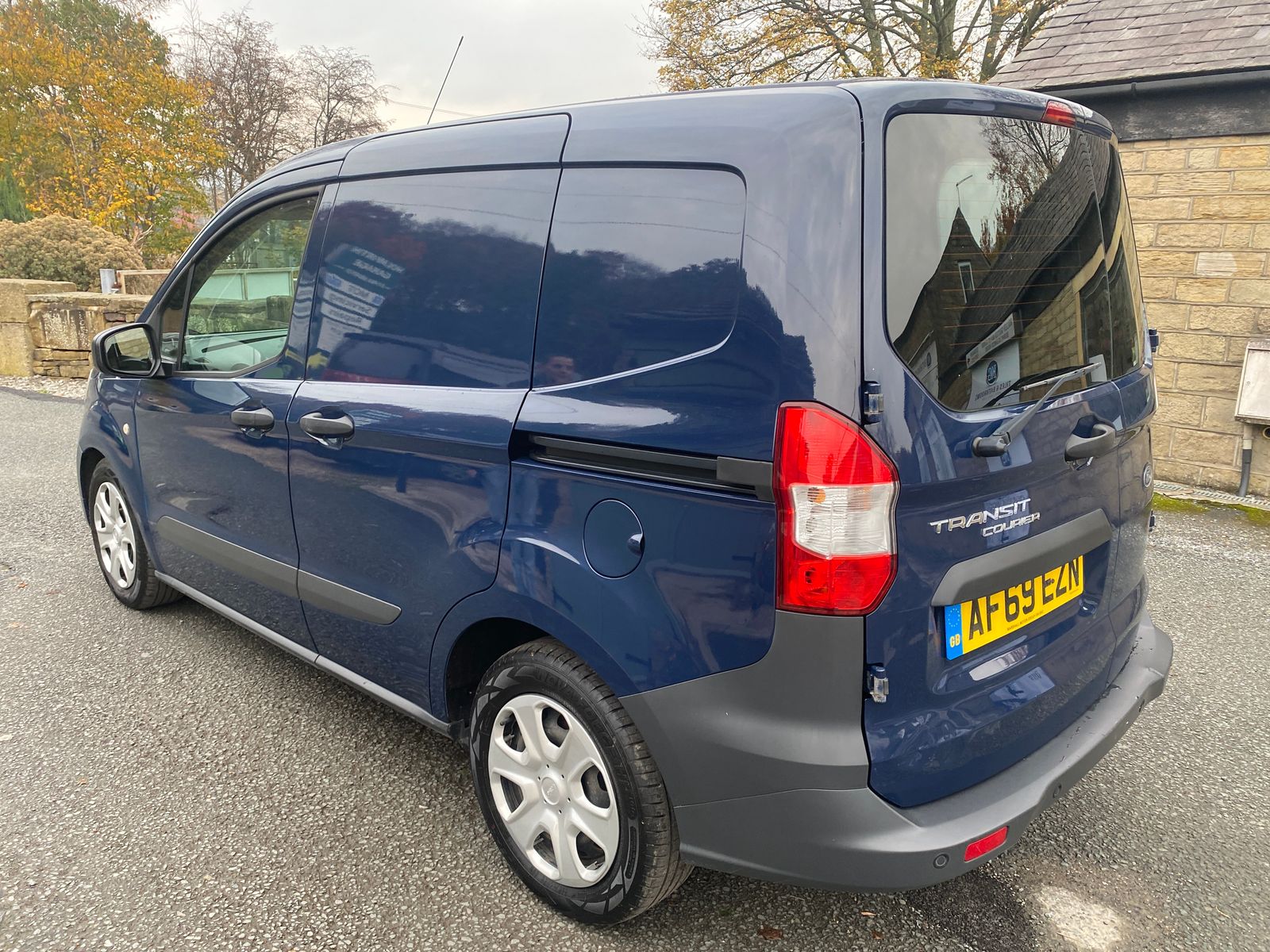 Ford Transit Courier 1.5L Trend TDCI Diesel Manual Euro 6 (74 bhp) 0dr Manual 2025
