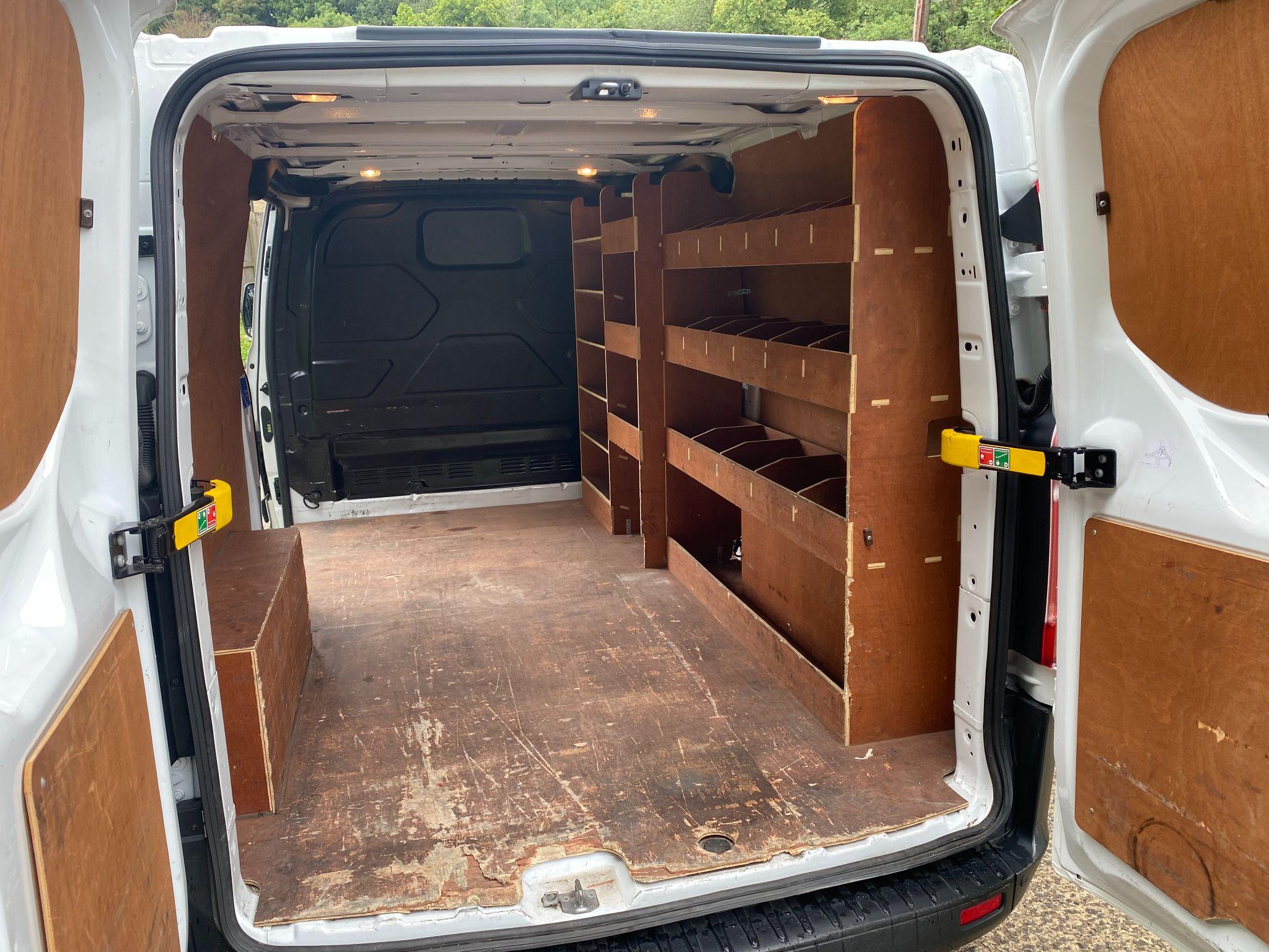 Ford Transit Custom 2.0 300 EcoBlue Leader L2 H1 Euro 6 (s/s) 5dr 5dr Manual 2025