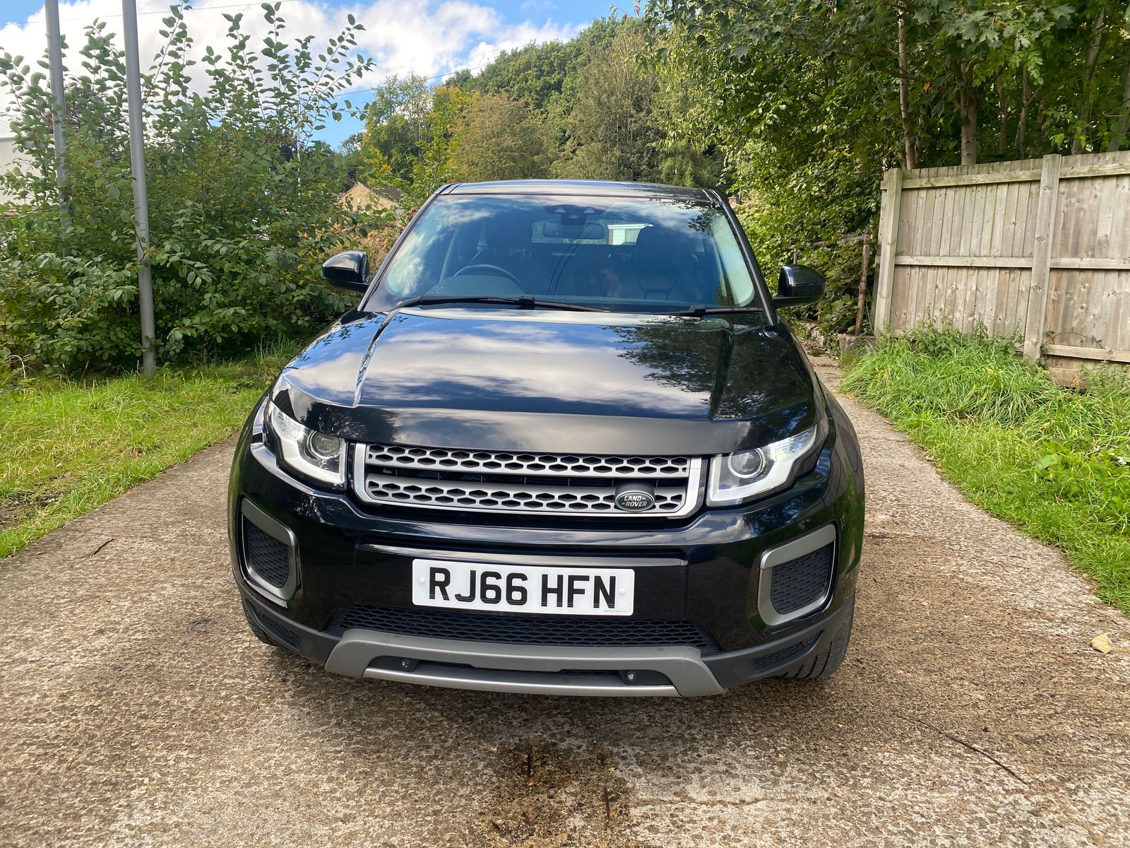 Land Rover Range Rover Evoque 2.0L SE eD4 SUV 5dr Diesel Manual Euro 6 (148 bhp) 5dr Manual 2025