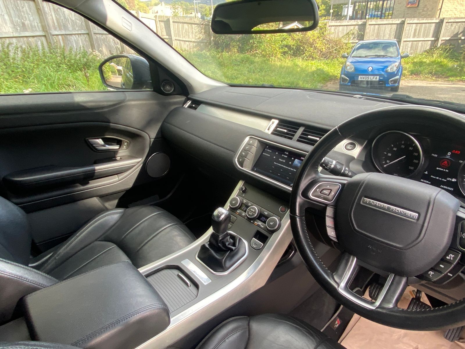 Land Rover Range Rover Evoque 2.0L SE eD4 SUV 5dr Diesel Manual Euro 6 (148 bhp) 5dr Manual 2025