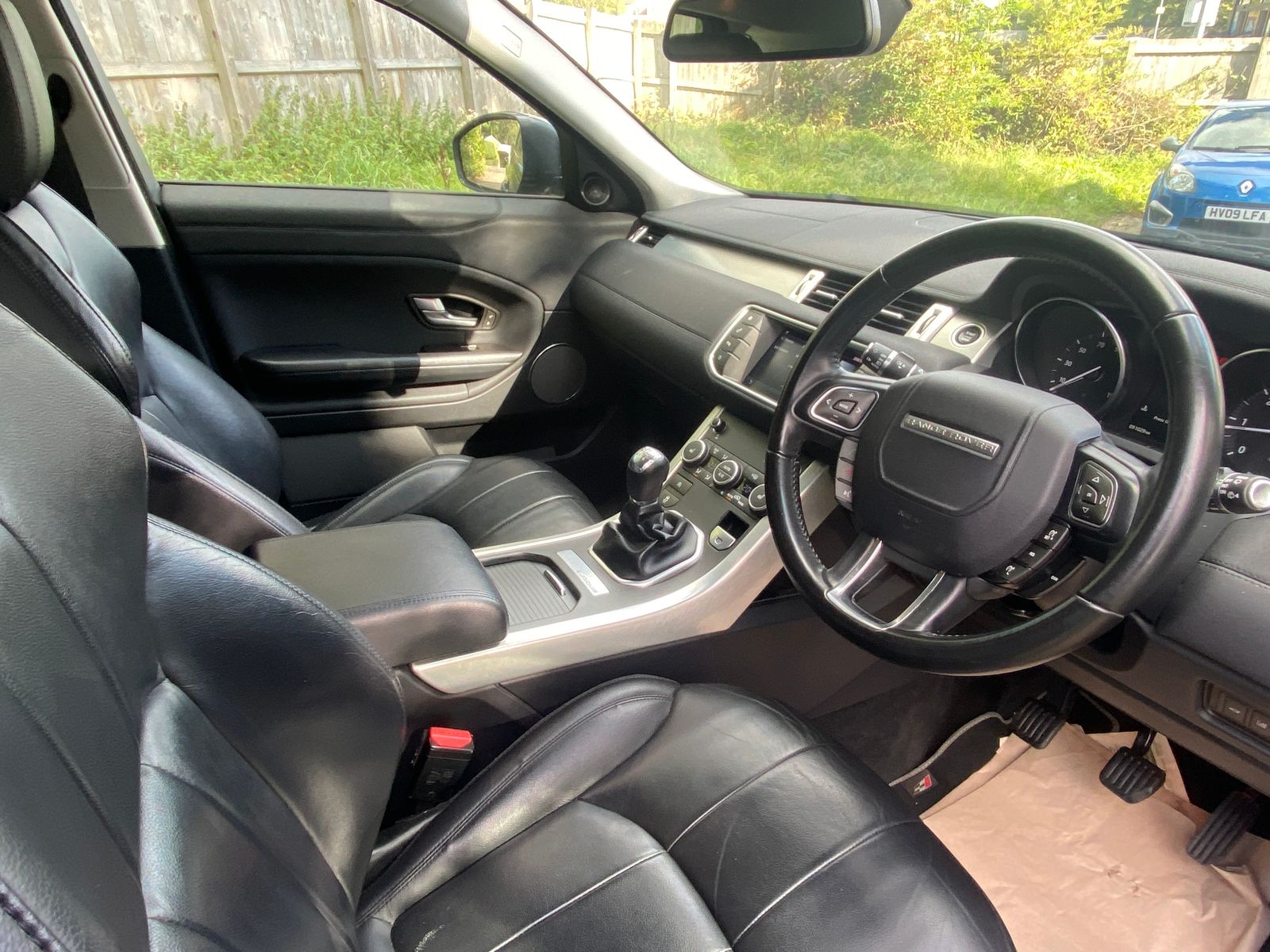 Land Rover Range Rover Evoque 2.0L SE eD4 SUV 5dr Diesel Manual Euro 6 (148 bhp) 5dr Manual 2025