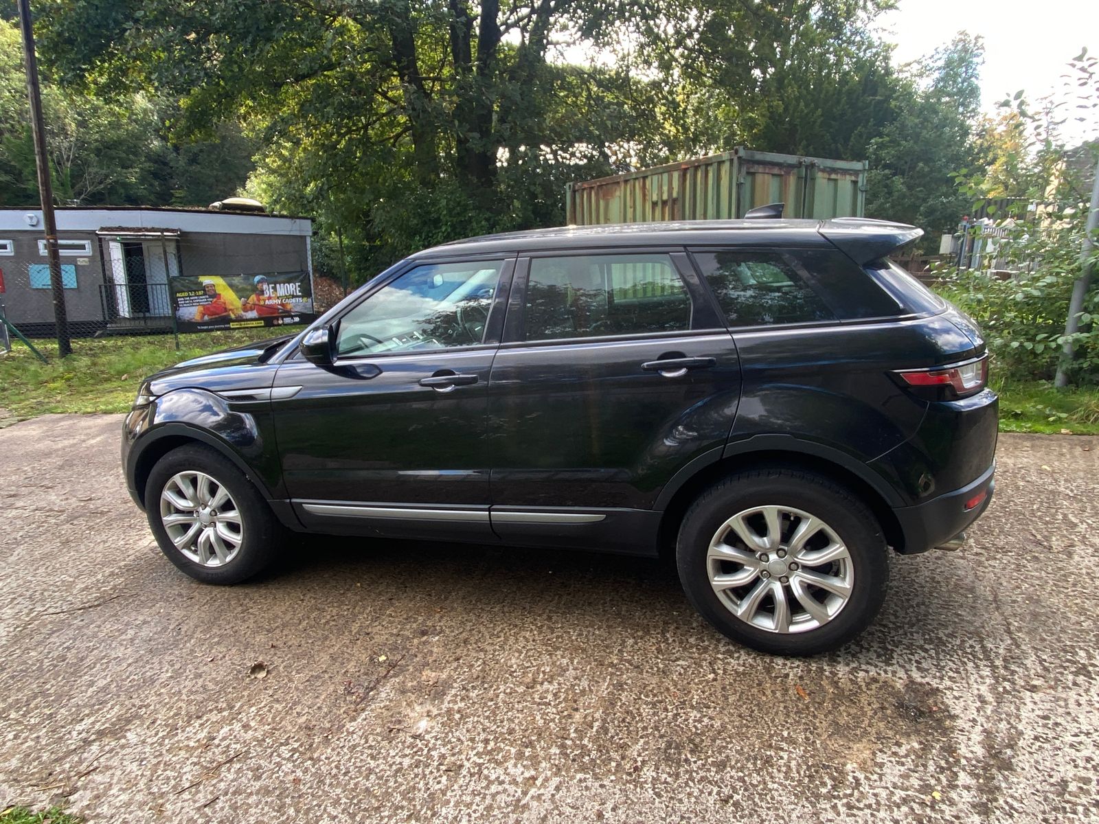 Land Rover Range Rover Evoque 2.0L SE eD4 SUV 5dr Diesel Manual Euro 6 (148 bhp) 5dr Manual 2025