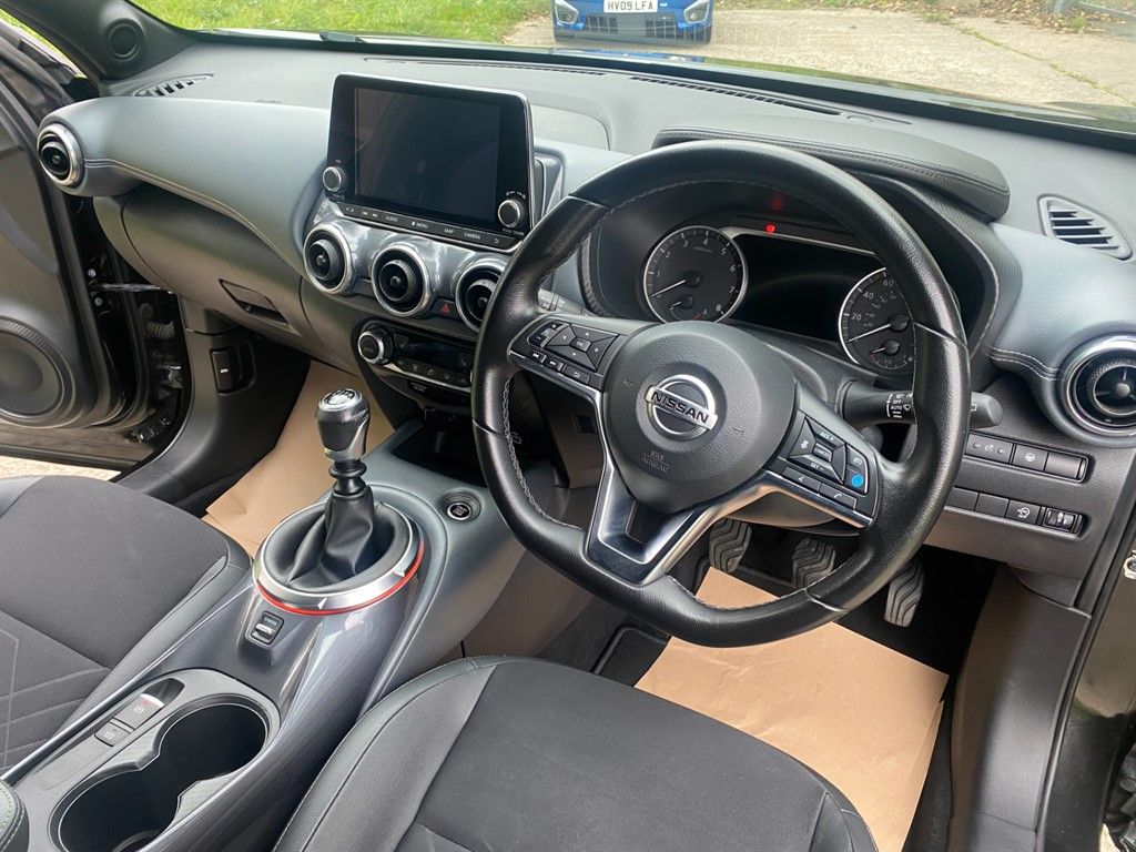 Nissan Juke 1.0 DIG-T Tekna Euro 6 (s/s) 5dr 5dr Manual 2025