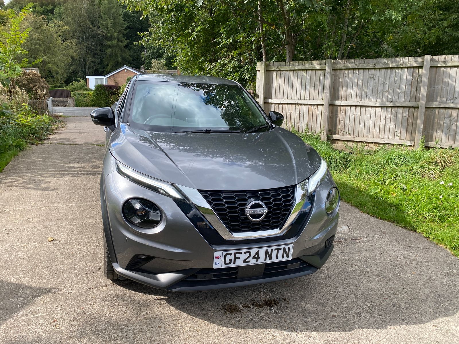 Nissan Juke 1.0L Tekna DiG-T Semi-Auto SUV 5dr Petrol Semi Automatic Euro 6 (113 bhp) 5dr Semi Automatic 2025