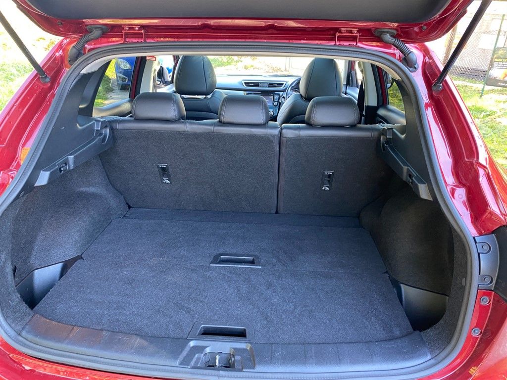 Nissan Qashqai 1.2 DIG-T Tekna Euro 6 (s/s) 5dr 5dr Manual 2025