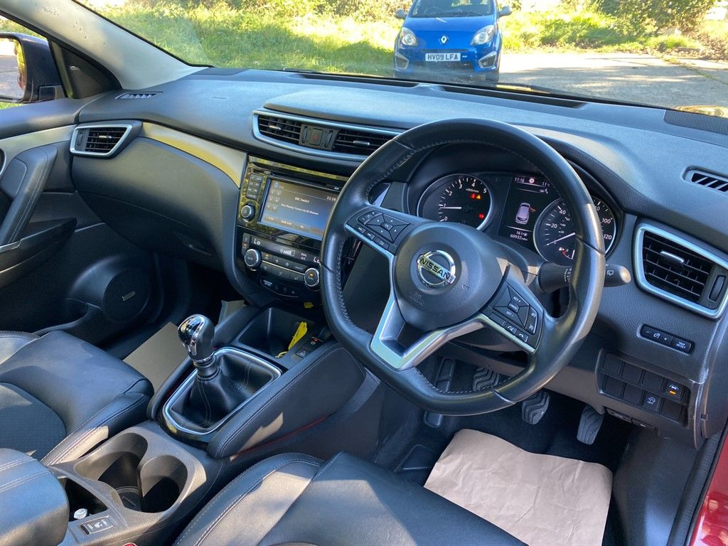 Nissan Qashqai 1.2 DIG-T Tekna Euro 6 (s/s) 5dr 5dr Manual 2025