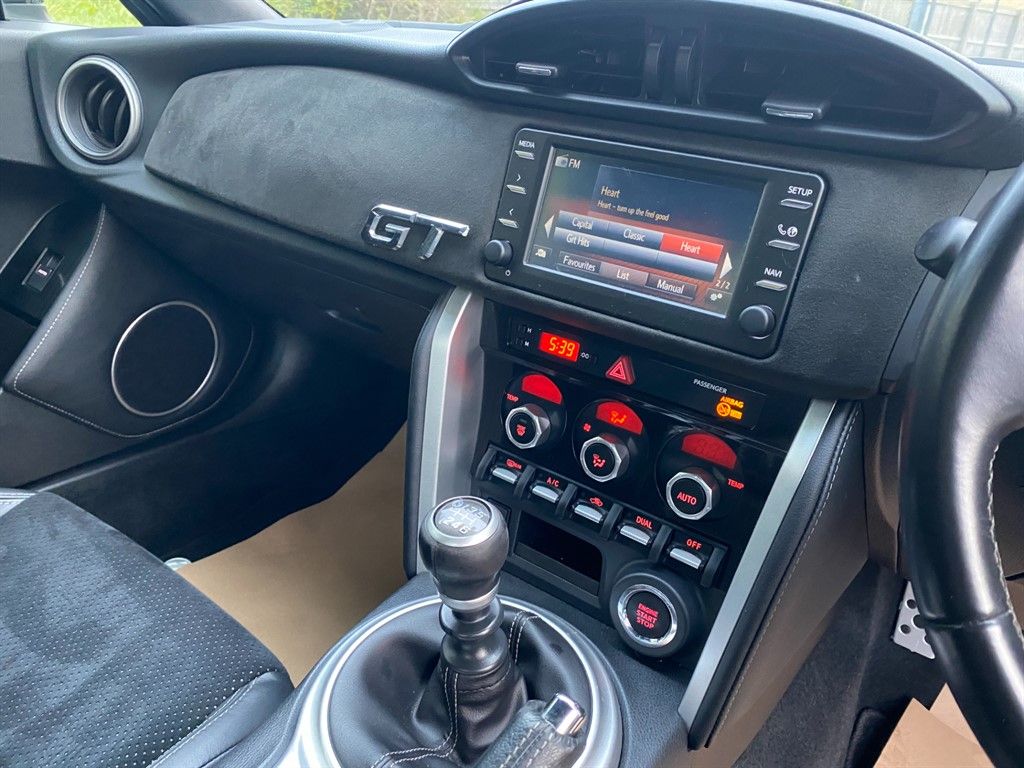 Toyota GT86 2.0L Professional D-4S Coupe 2dr Petrol Manual Euro 6 (197 bhp) 2dr Manual 2025