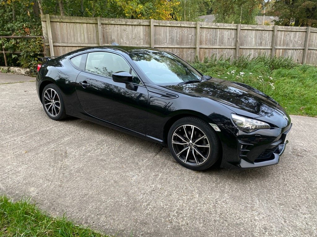 Toyota GT86 2.0L Professional D-4S Coupe 2dr Petrol Manual Euro 6 (197 bhp) 2dr Manual 2025