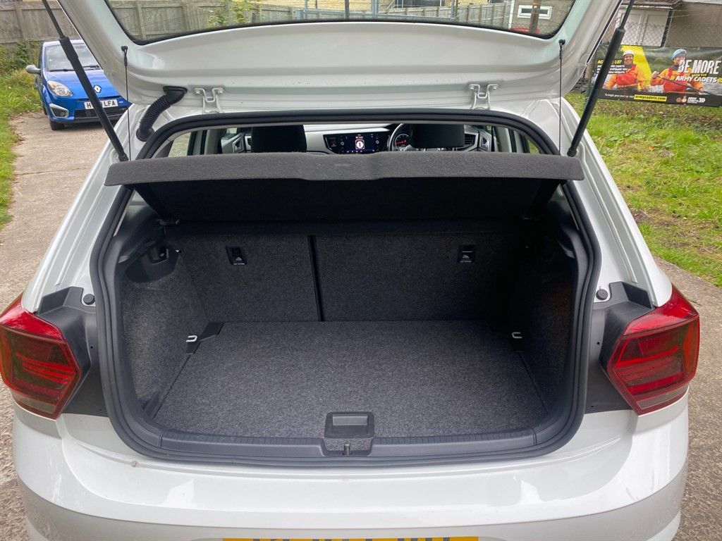 Volkswagen Polo 1.0 EVO SE Euro 6 (s/s) 5dr 5dr Manual 2025