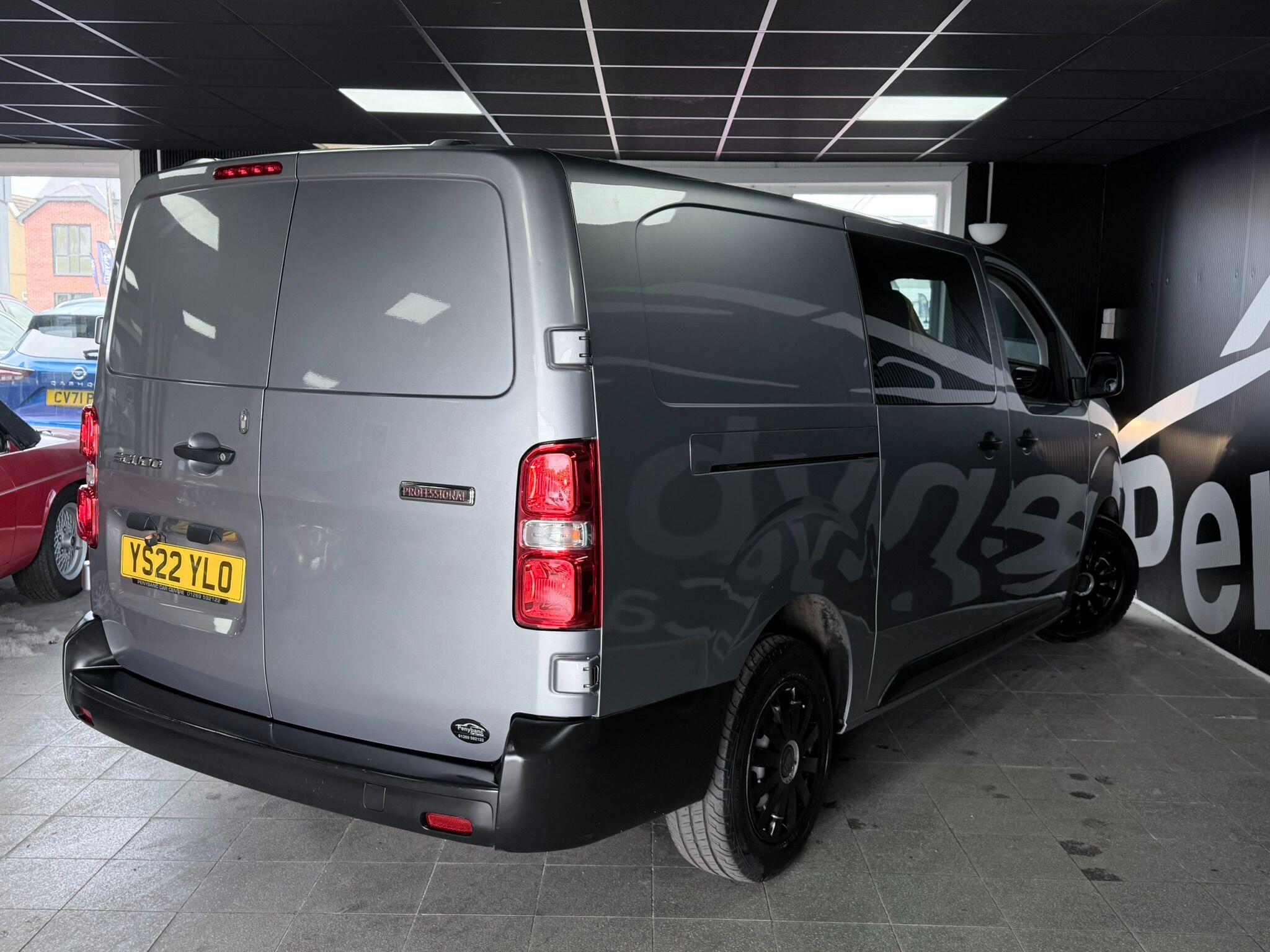 2022 Fiat Scudo 2.0 Multijet Tecnico Crew Van LWB Euro 6 (s/s) 6dr, exterior view 3