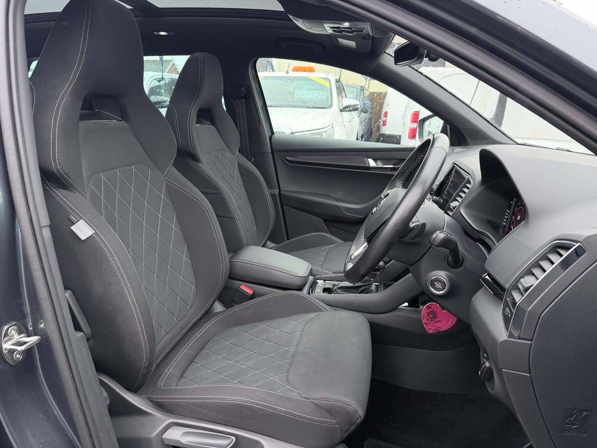 2019 Skoda Karoq 1.5 TSI ACT SportLine DSG 4WD Euro 6 (s/s) 5dr, exterior view 3