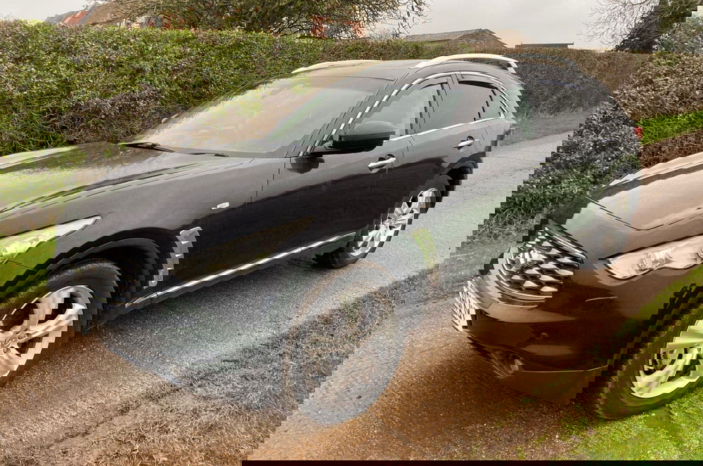 Infiniti FX
