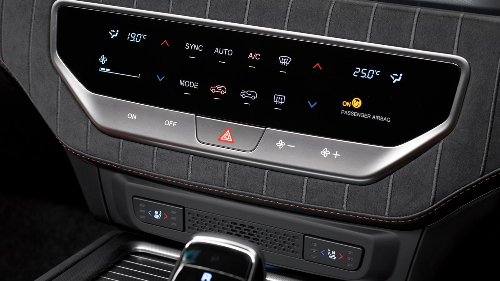 Rexton interior technology and comfort