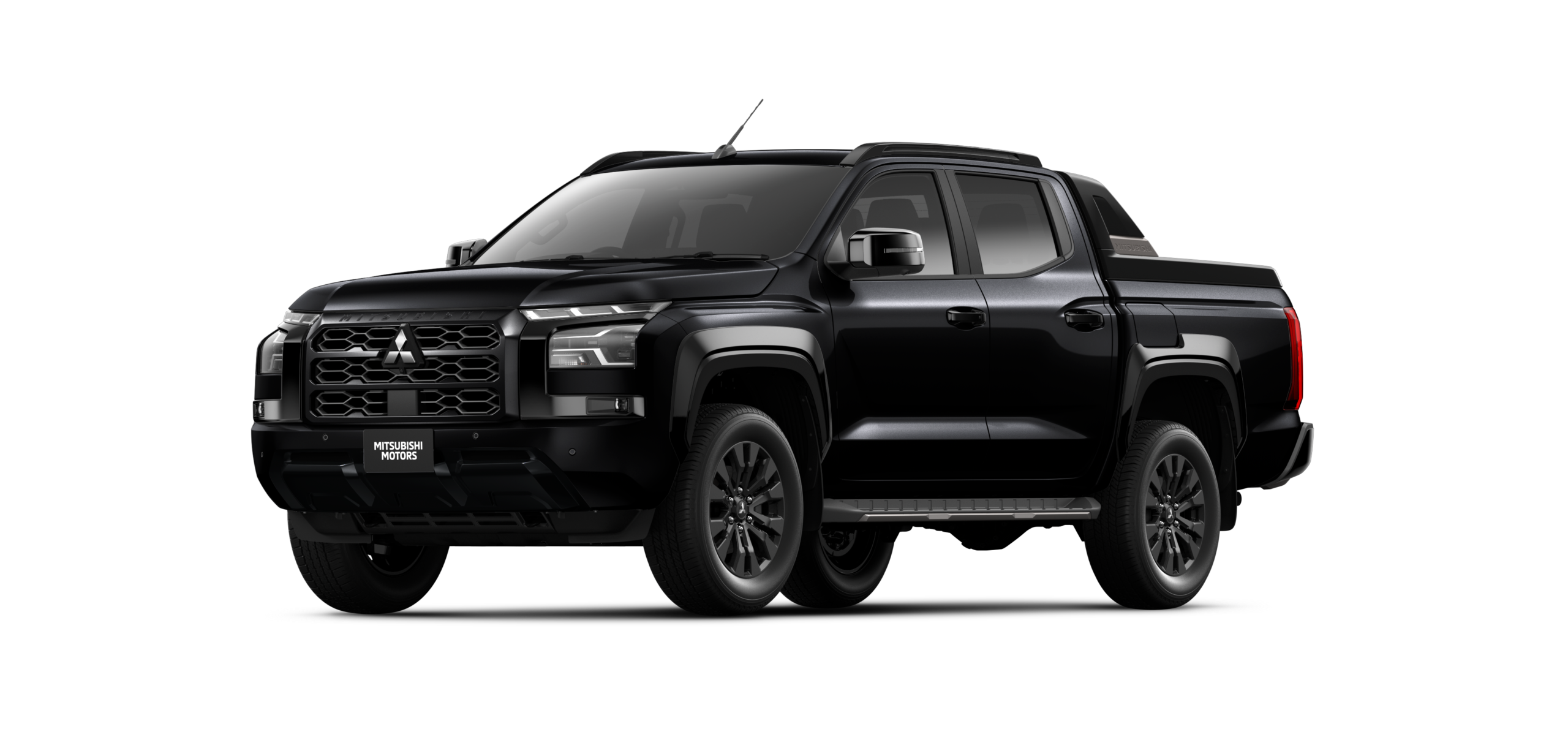 Mitsubishi L200 Barbarian pickup front view