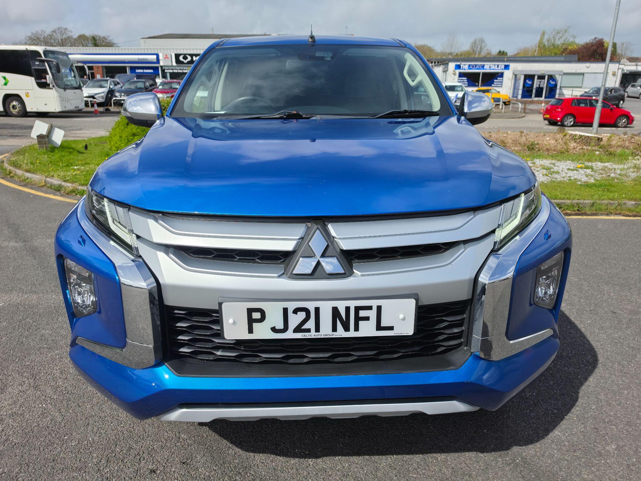 2021 Mitsubishi L200 2.2 DI-D DC Barbarian Auto 4WD Euro 6 (s/s) 4dr, exterior view 3