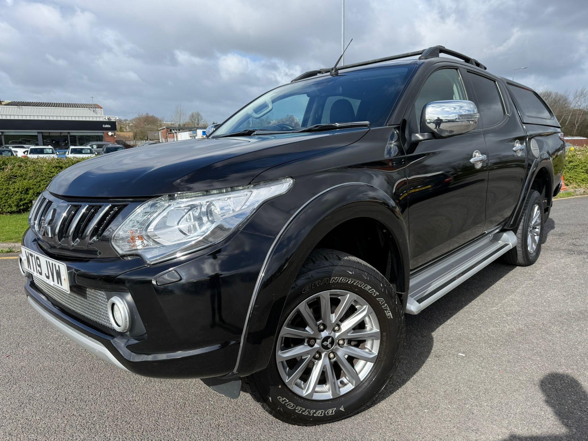 2019 Mitsubishi L200 2.4 DI-D DC Barbarian Auto 4WD Euro 6 4dr, exterior view 4