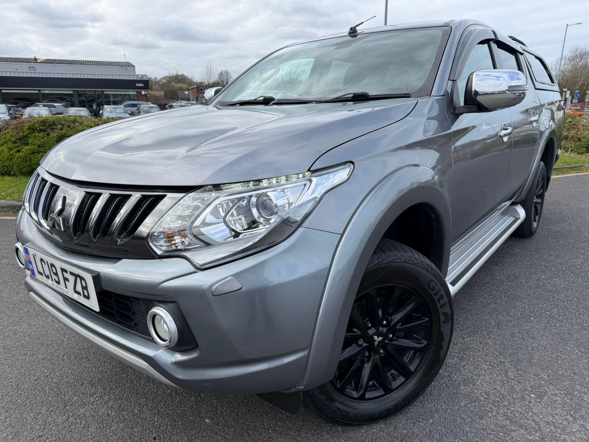 2019 Mitsubishi L200 2.4 DI-D DC Barbarian Auto 4WD Euro 6 4dr, exterior view 4