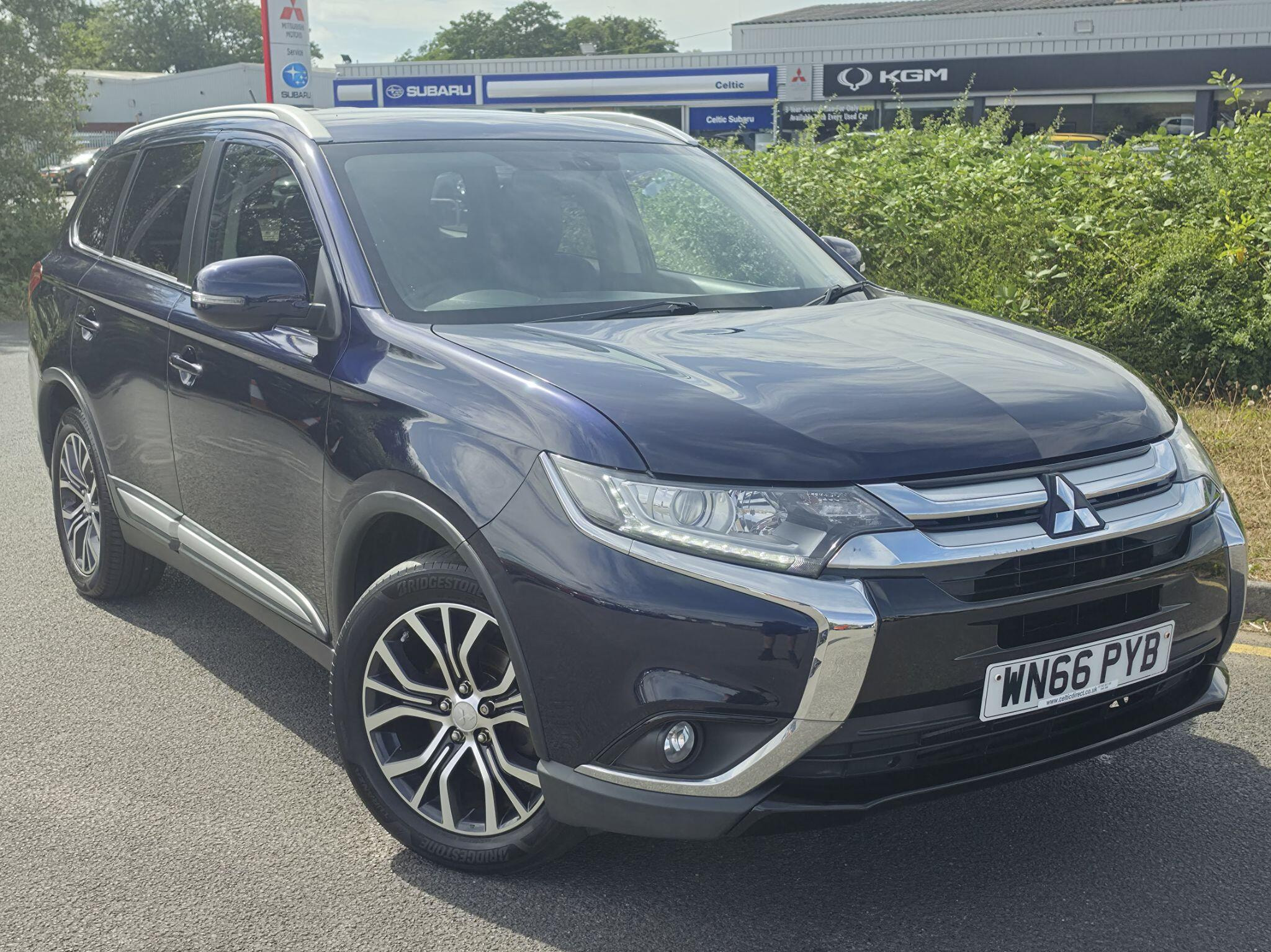 Mitsubishi Outlander