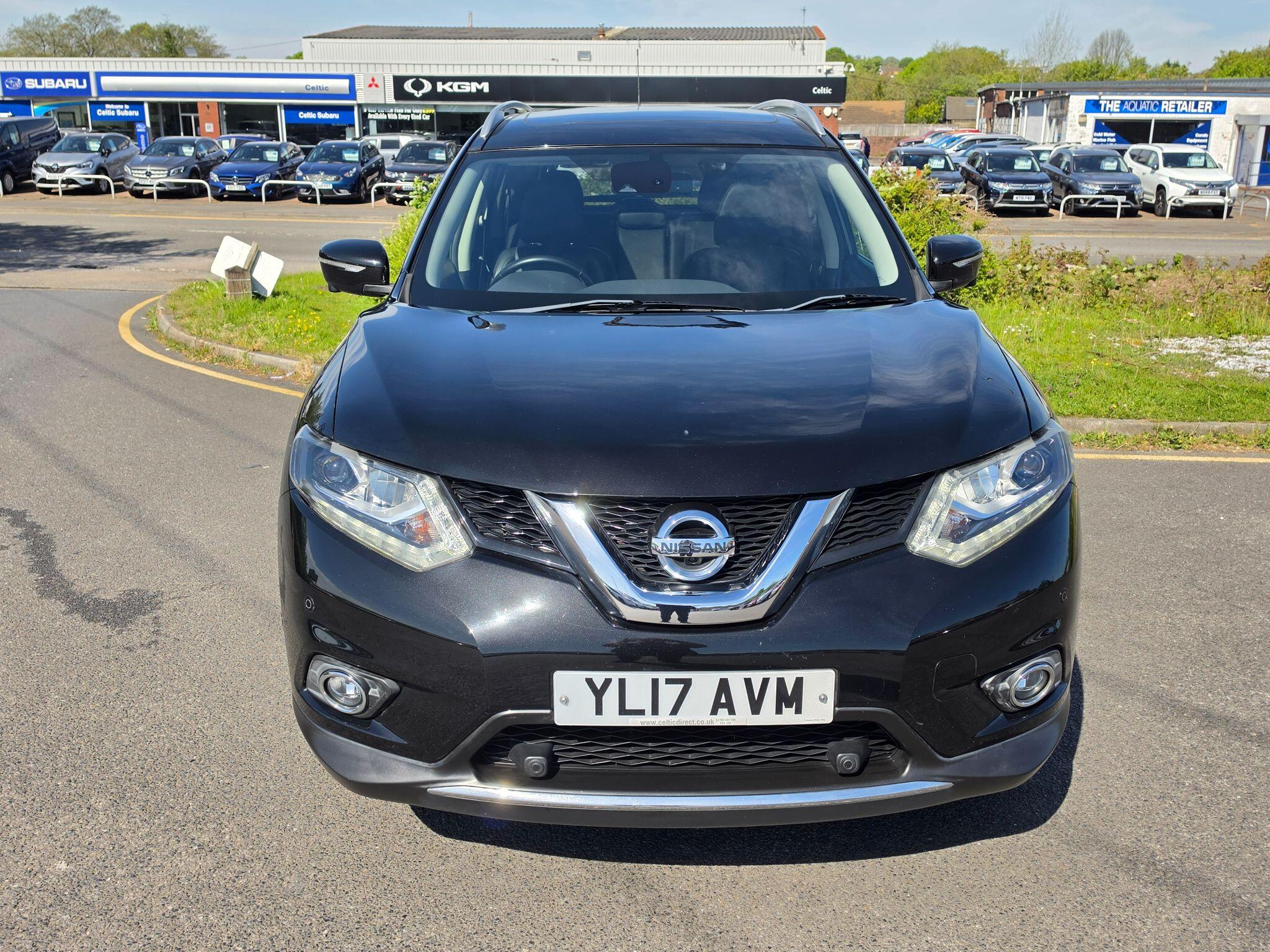 2017 Nissan X-Trail 2.0 dCi Tekna XTRON 4WD Euro 6 (s/s) 5dr, exterior view 3