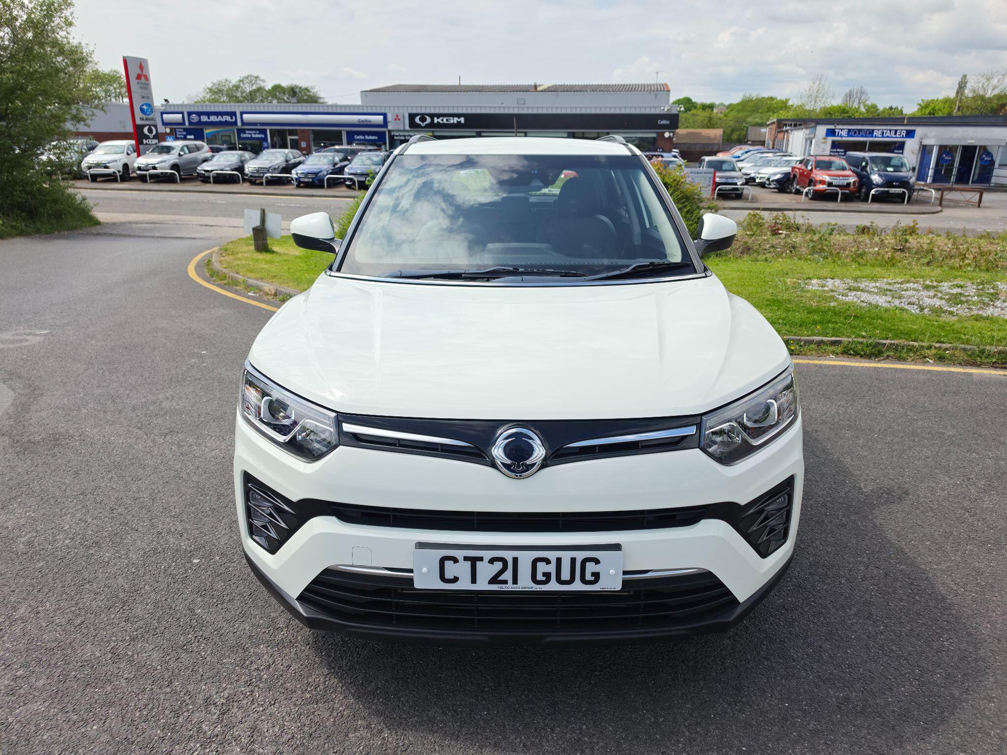 2021 SsangYong Tivoli 1.2P Ventura SUV 5dr Petrol Manual Euro 6 (s/s) (128 ps), exterior view 3