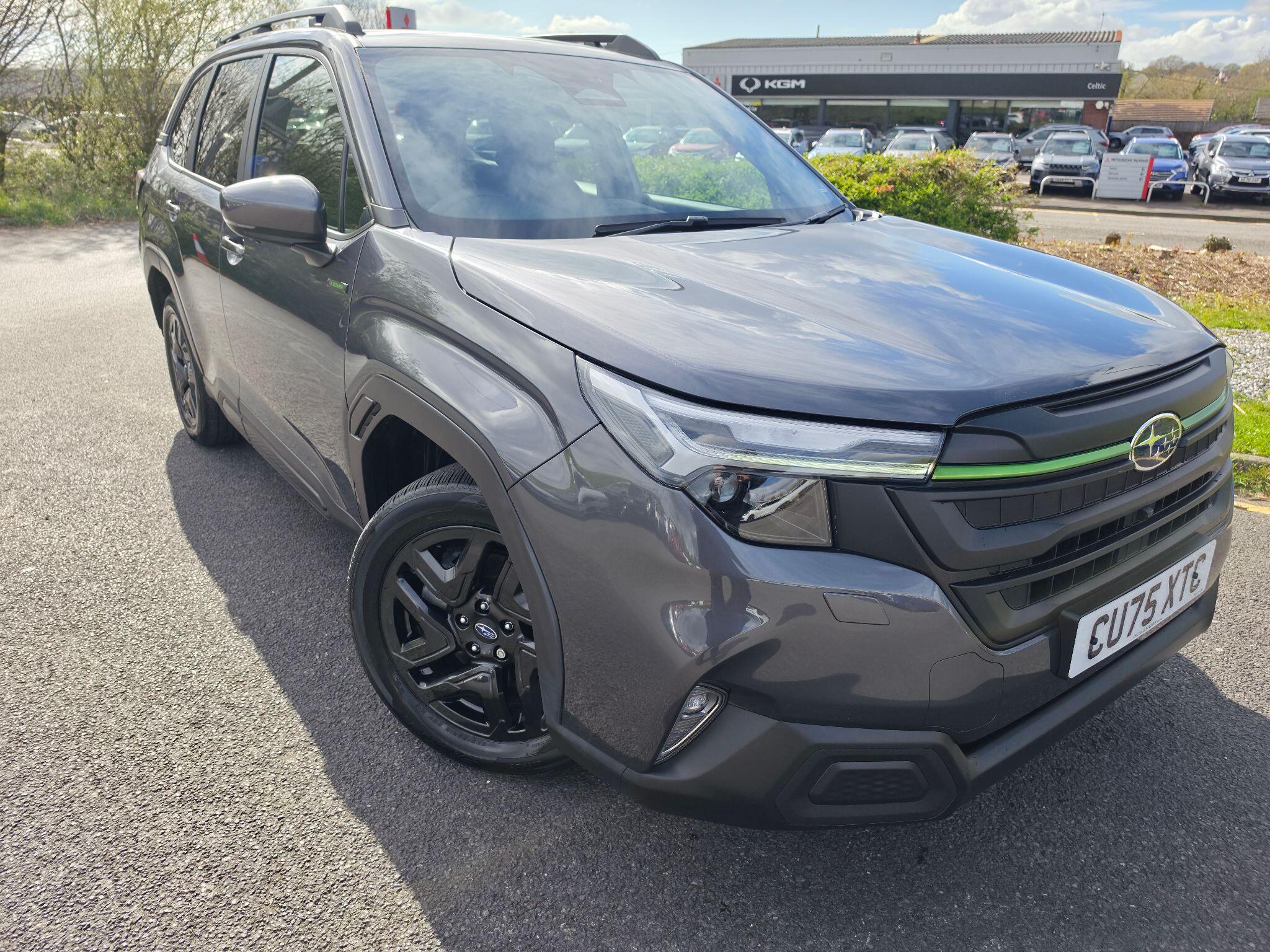 2025 Subaru Forester 2.0 i e-Boxer Field Lineartronic 4WD Euro 6 (s/s) 5dr for sale, exterior front view