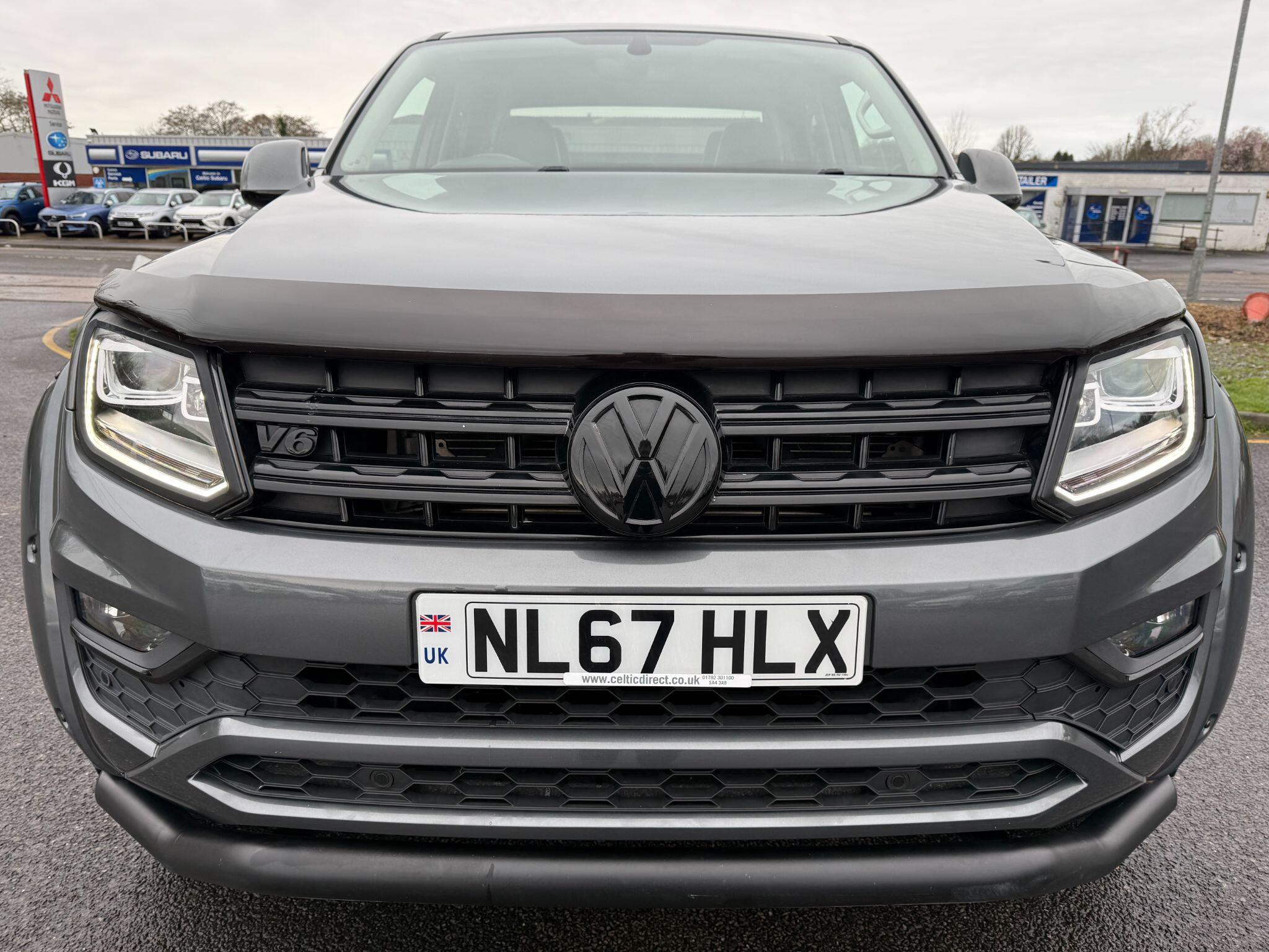 2017 Volkswagen Amarok 3.0 TDI V6 BlueMotion Tech Highline Auto 4Motion Euro 6 (s/s) 4dr, exterior view 3