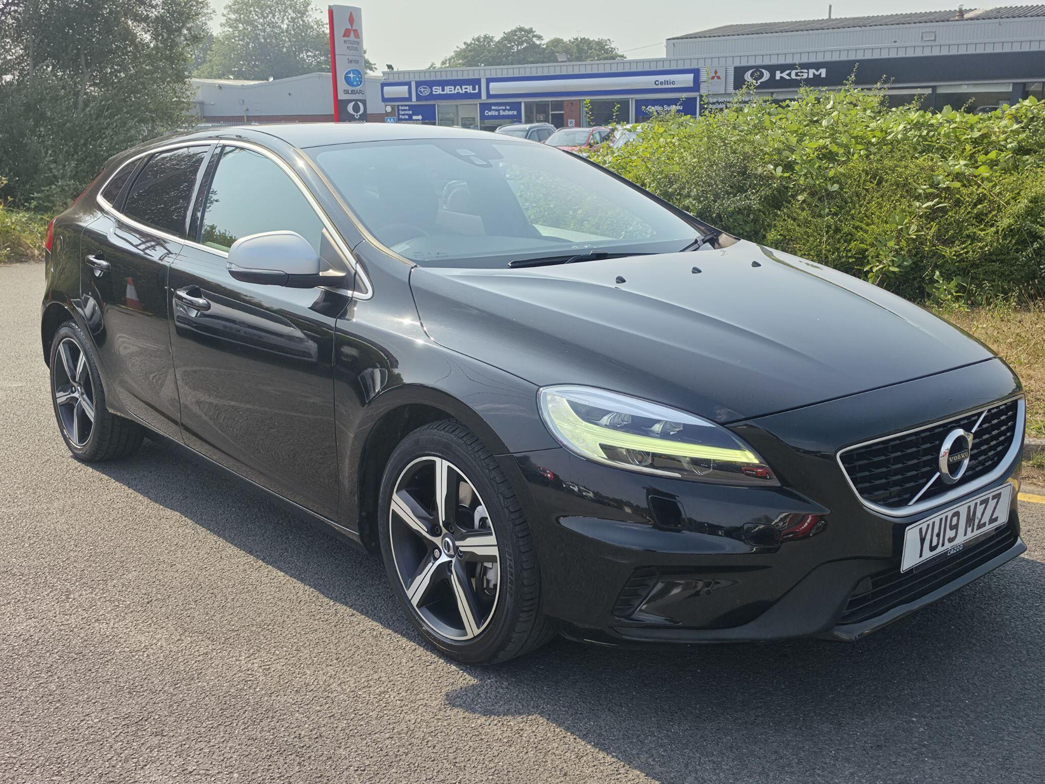 Volvo V40