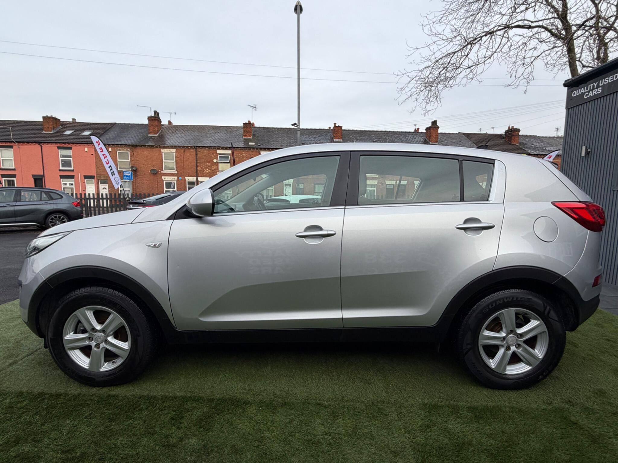 Kia Sportage 1.7 CRDi EcoDynamics 1 SUV 5dr Diesel Manual 2WD Euro 5 (s/s) (114 bhp) 5dr Manual 2014