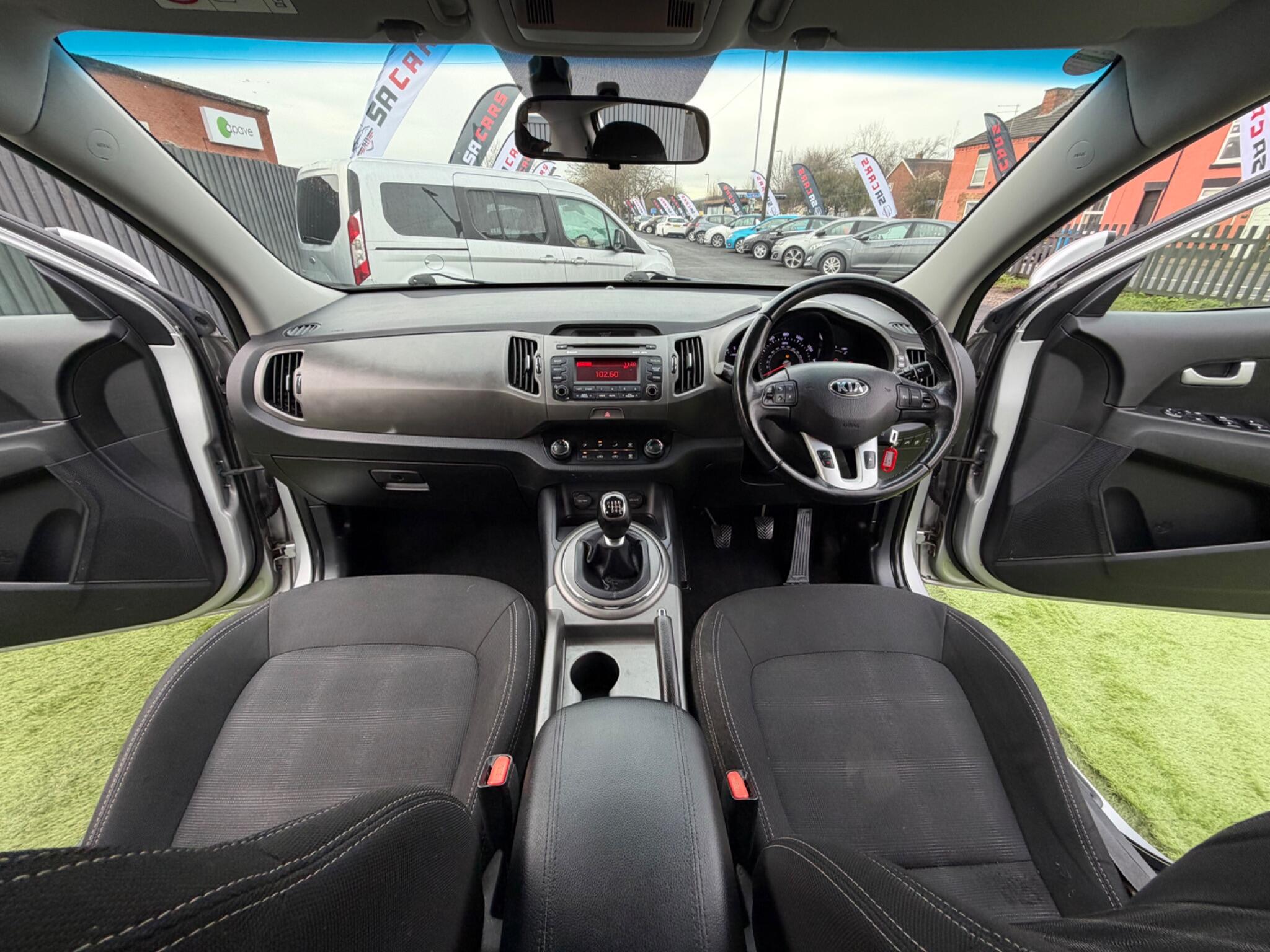 Kia Sportage 1.7 CRDi EcoDynamics 1 SUV 5dr Diesel Manual 2WD Euro 5 (s/s) (114 bhp) 5dr Manual 2014