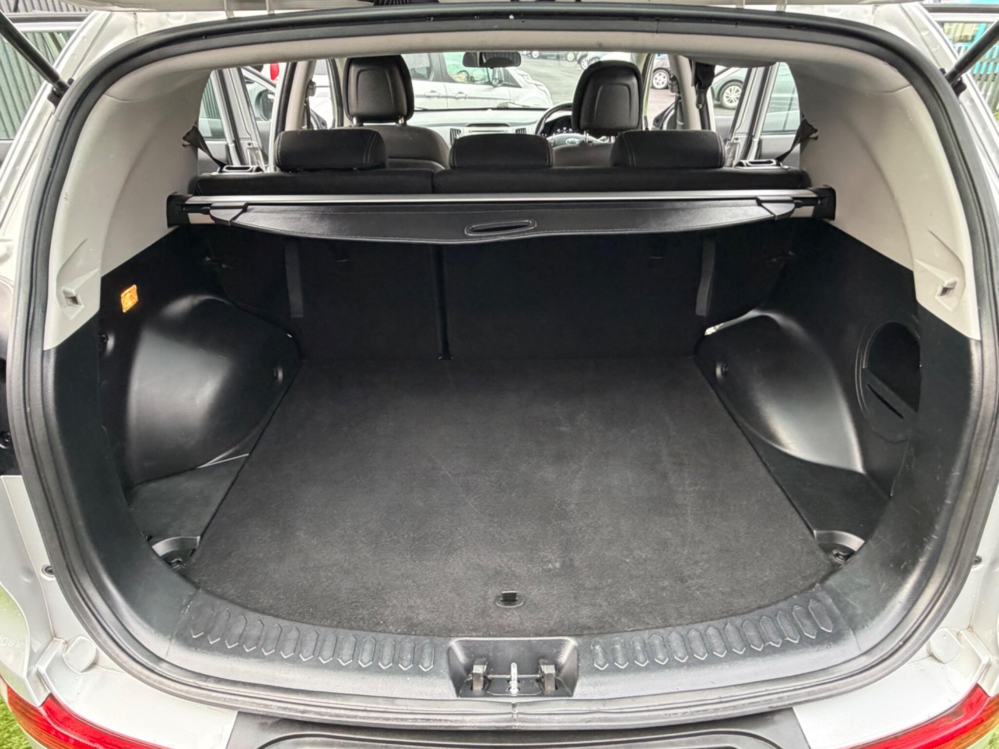 Kia Sportage 1.7 CRDi EcoDynamics 1 SUV 5dr Diesel Manual 2WD Euro 5 (s/s) (114 bhp) 5dr Manual 2014