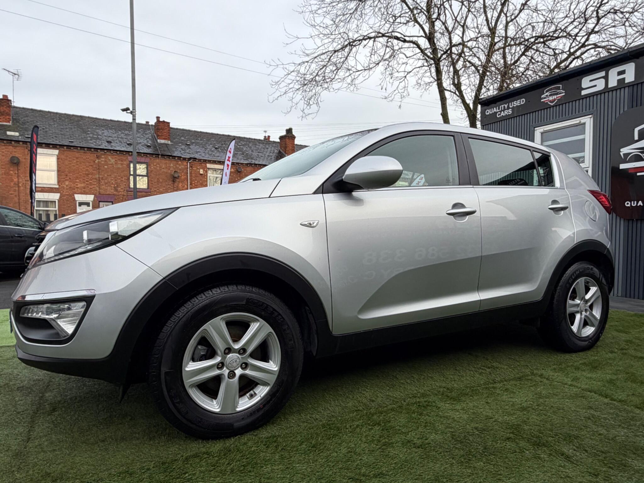 Kia Sportage 1.7 CRDi EcoDynamics 1 SUV 5dr Diesel Manual 2WD Euro 5 (s/s) (114 bhp) 5dr Manual 2014
