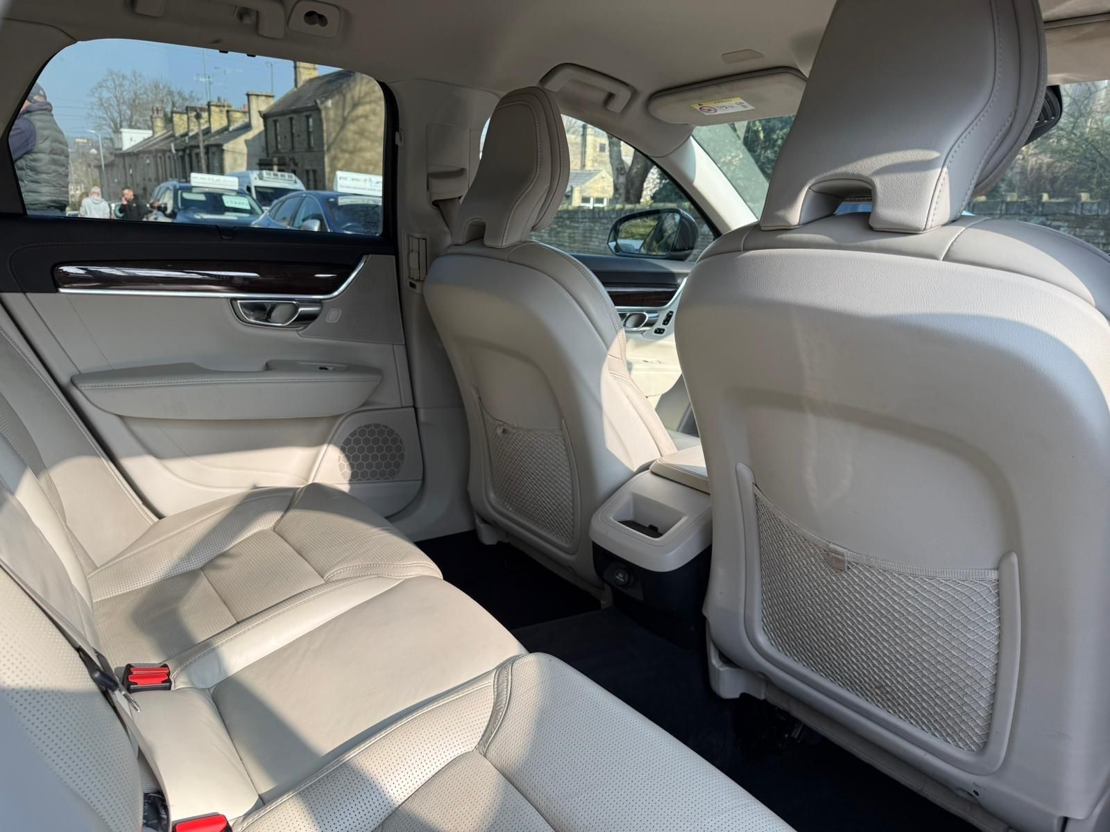 Volvo V90 2.0 D4 Inscription Plus Estate 5dr Diesel Auto Euro 6 (s/s) (190 ps) 5dr Automatic 2026