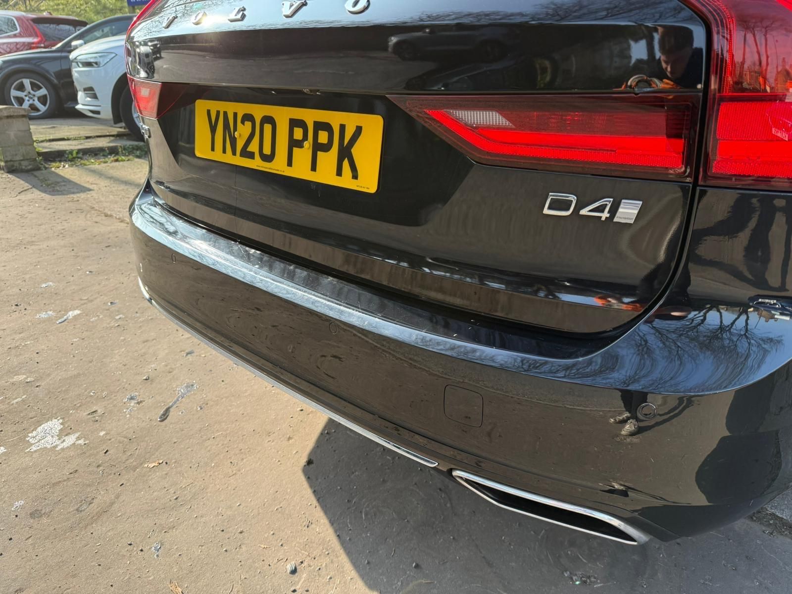 Volvo V90 2.0 D4 Inscription Plus Estate 5dr Diesel Auto Euro 6 (s/s) (190 ps) 5dr Automatic 2026