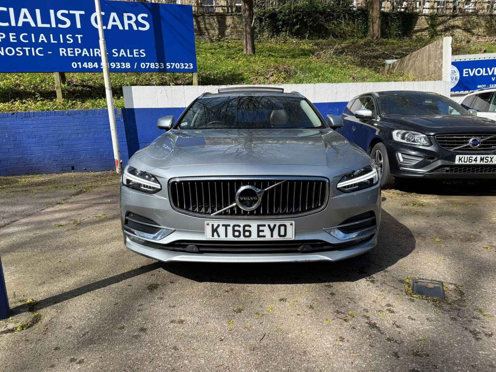 Volvo V90 2.0 D5 PowerPulse Inscription Estate 5dr Diesel Auto AWD Euro 6 (s/s) (235 ps) 5dr Automatic 2026