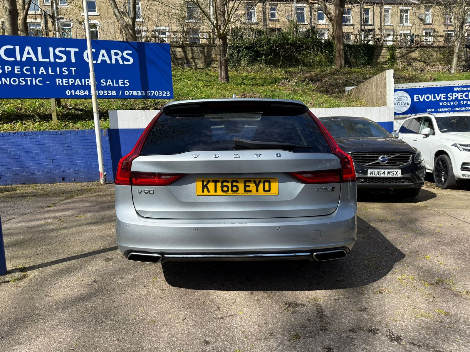 Volvo V90 2.0 D5 PowerPulse Inscription Estate 5dr Diesel Auto AWD Euro 6 (s/s) (235 ps) 5dr Automatic 2026