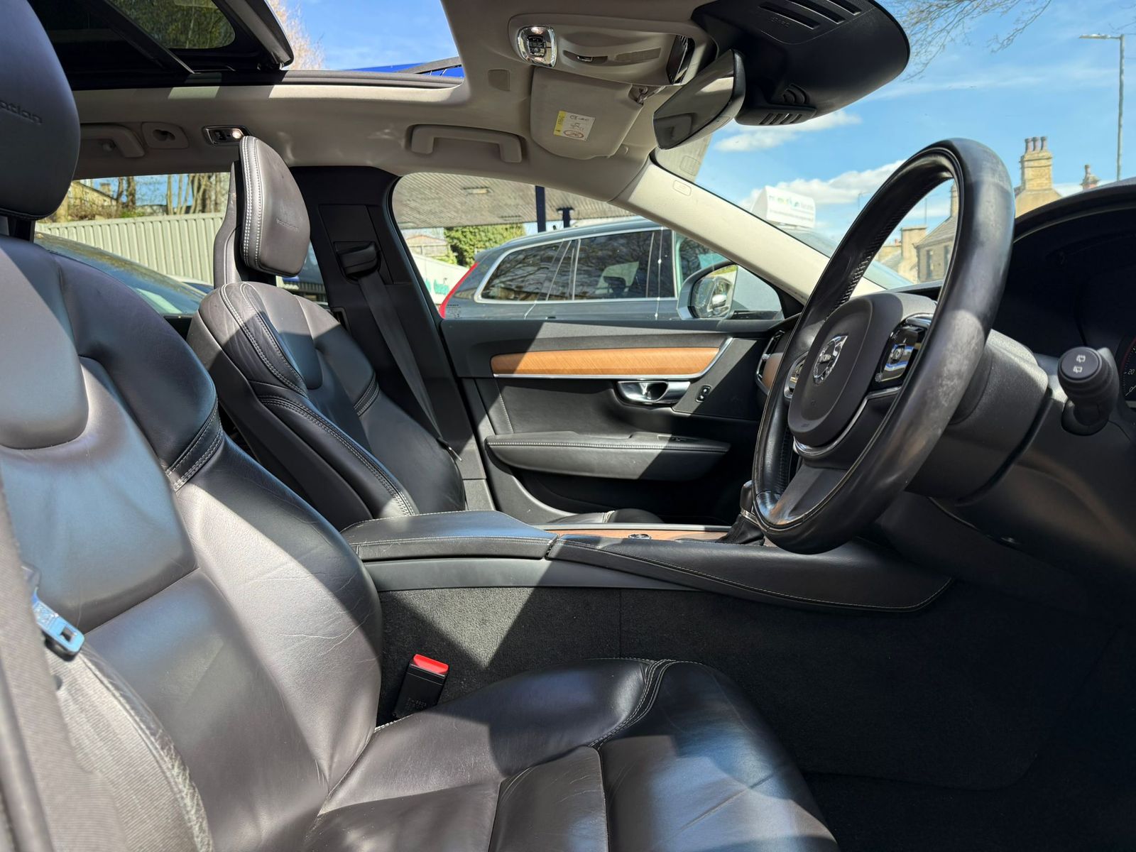 Volvo V90 2.0 D5 PowerPulse Inscription Estate 5dr Diesel Auto AWD Euro 6 (s/s) (235 ps) 5dr Automatic 2026