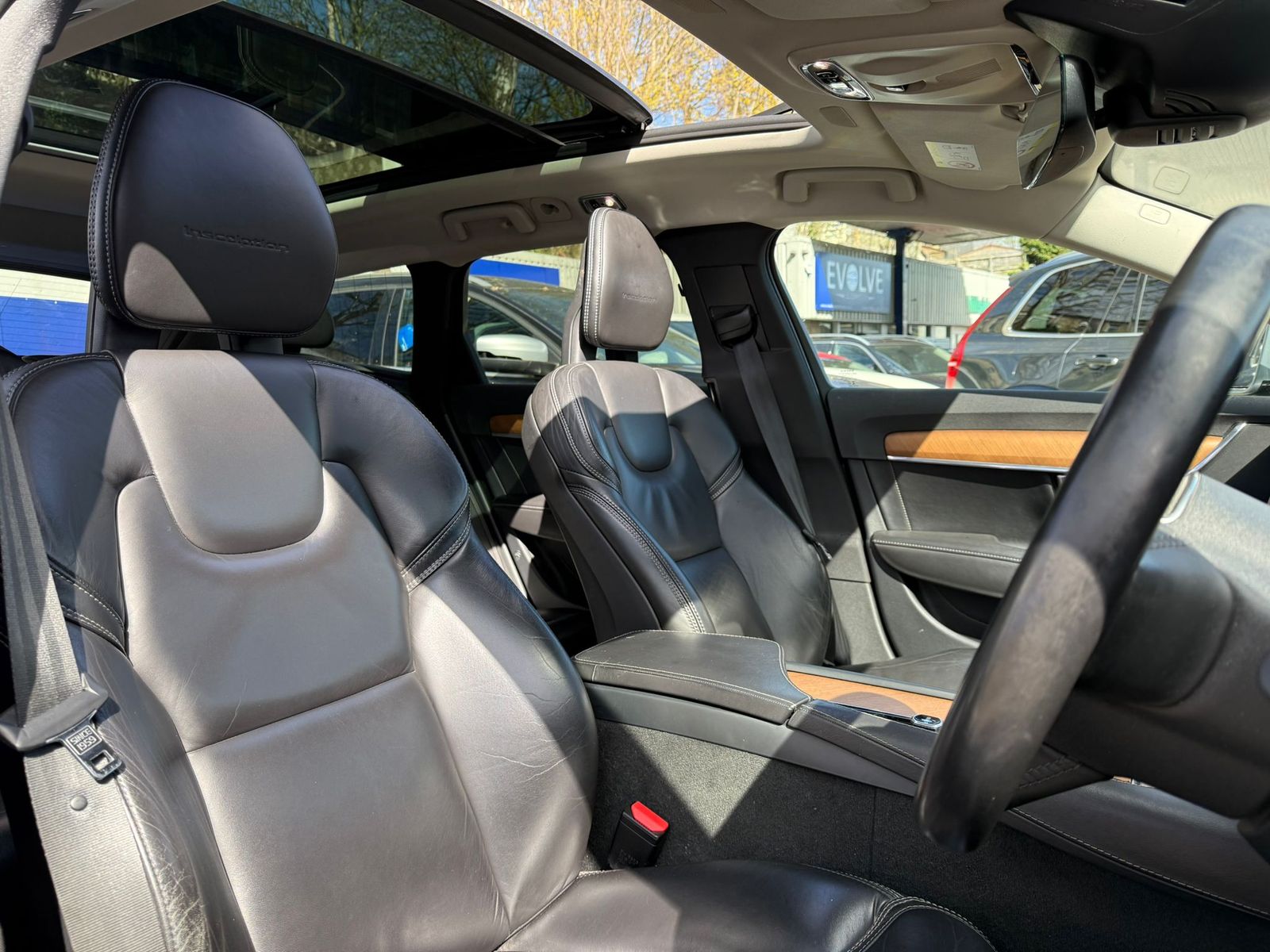 Volvo V90 2.0 D5 PowerPulse Inscription Estate 5dr Diesel Auto AWD Euro 6 (s/s) (235 ps) 5dr Automatic 2026