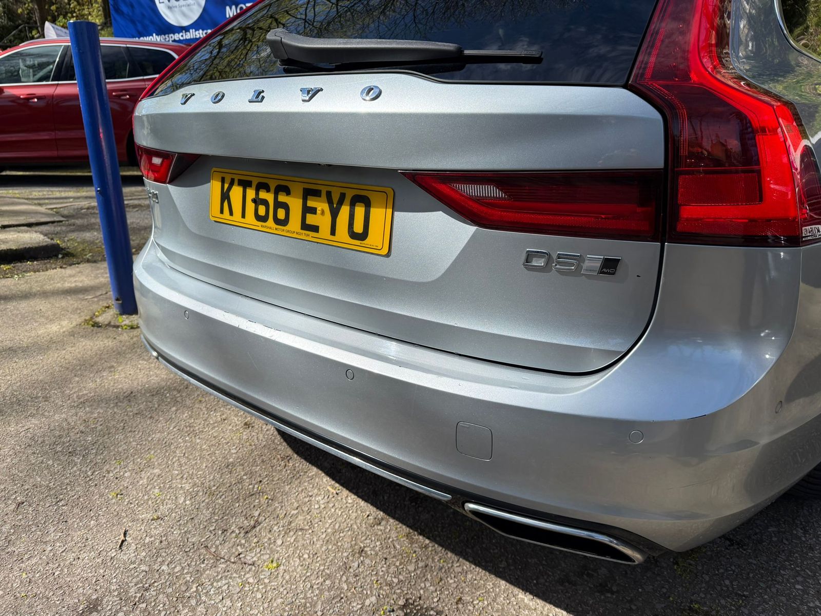 Volvo V90 2.0 D5 PowerPulse Inscription Estate 5dr Diesel Auto AWD Euro 6 (s/s) (235 ps) 5dr Automatic 2026