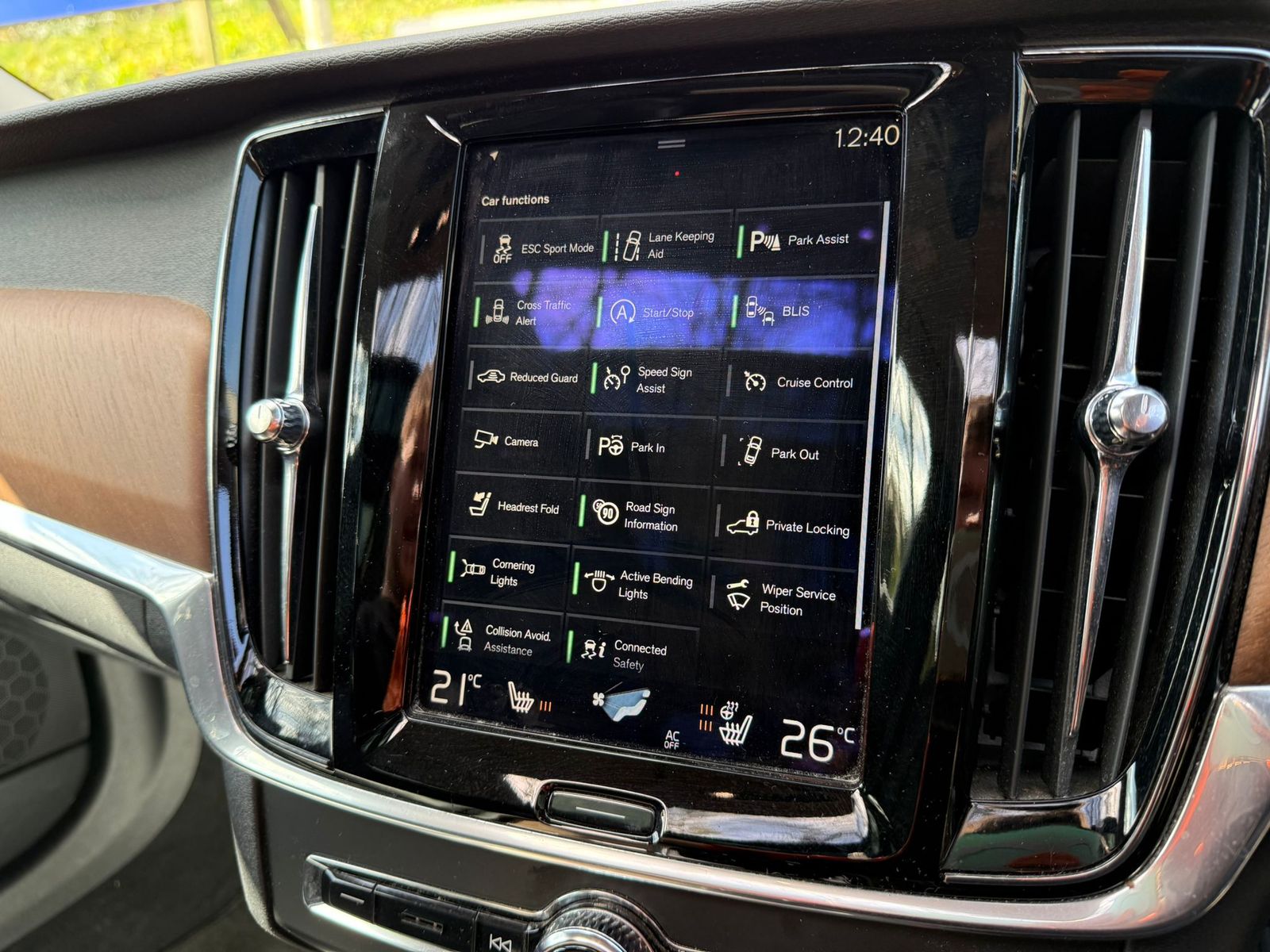 Volvo V90 2.0 D5 PowerPulse Inscription Estate 5dr Diesel Auto AWD Euro 6 (s/s) (235 ps) 5dr Automatic 2026