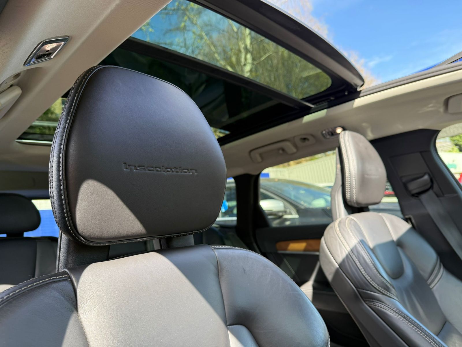 Volvo V90 2.0 D5 PowerPulse Inscription Estate 5dr Diesel Auto AWD Euro 6 (s/s) (235 ps) 5dr Automatic 2026