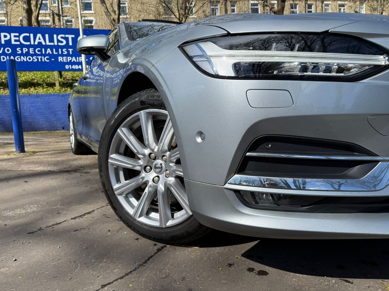 Volvo V90 2.0 D5 PowerPulse Inscription Estate 5dr Diesel Auto AWD Euro 6 (s/s) (235 ps) 5dr Automatic 2026